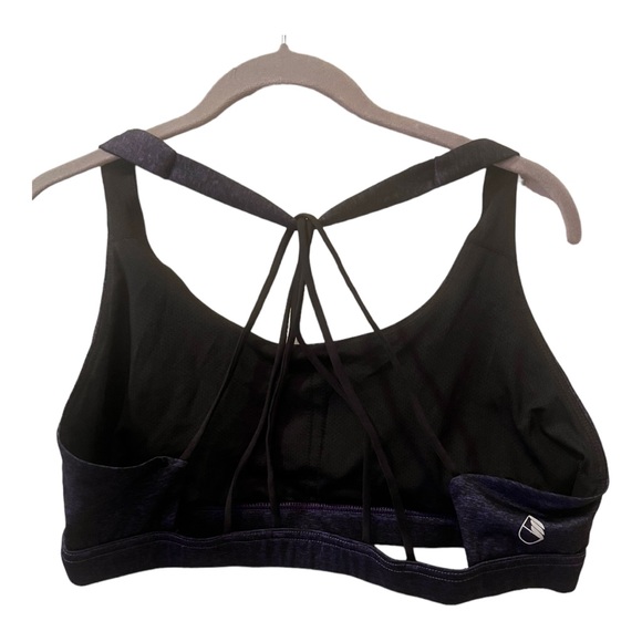 STRAPPY SPORTS BRA - Picture 2 of 3